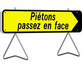 PANNEAU PIETONS PASSEZ EN FACE